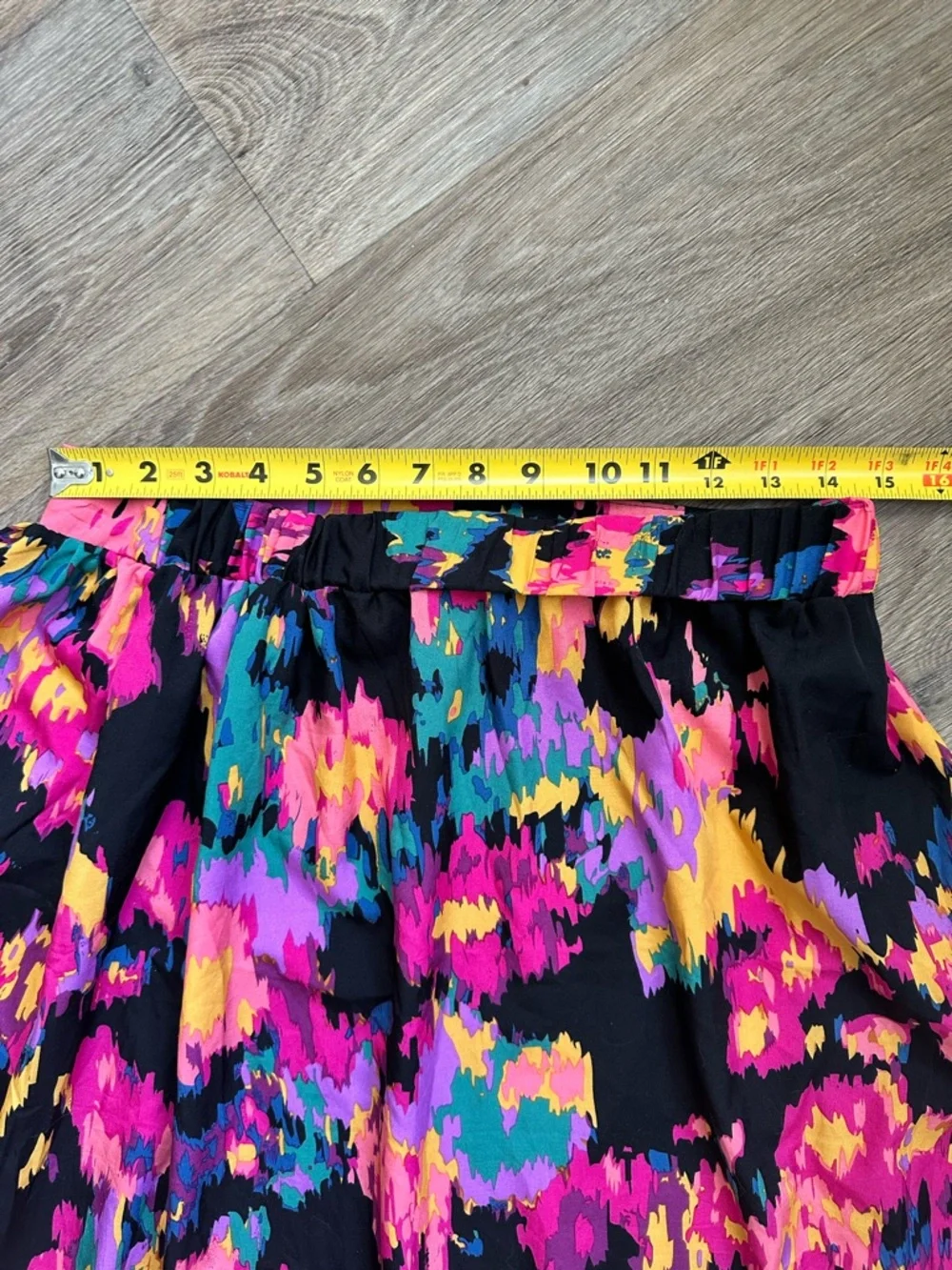 High-Waisted Abstract Floral Midi Skirt Size L - Picture 6 of 9